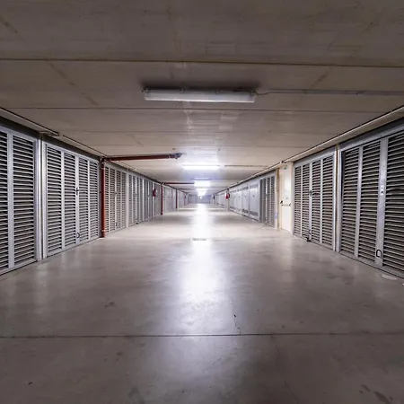 Pe19 Rho-fiera New House & Garage Privato Milan