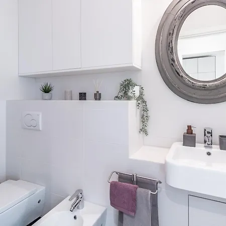 Design Con Terrazza In Via Masera 6