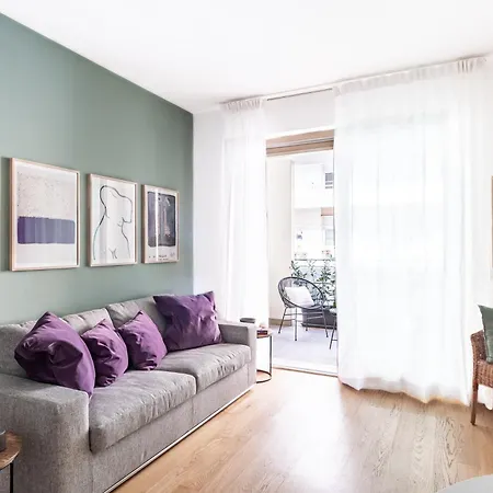 Apartment Design Con Terrazza In Via Masera 6