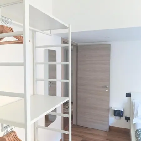 Appartamento Accomodo Mib61 Bivano Isola *