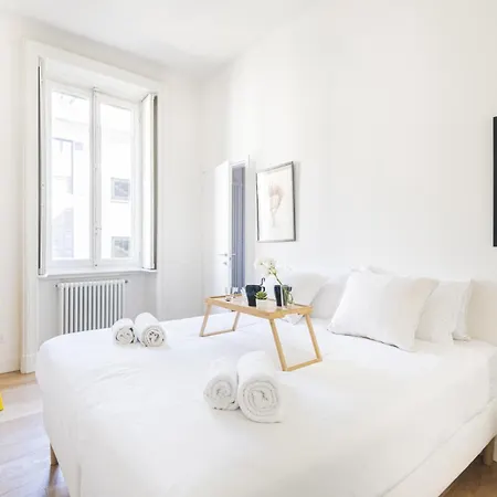 Easylife-luminoso In Zona Garibaldifs Milan