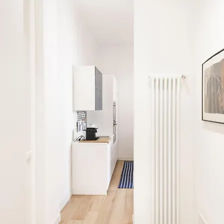 Apartment Easylife-luminoso In Zona Garibaldifs *