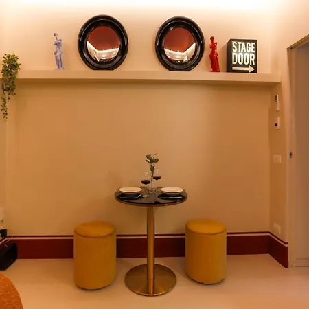 The Rent - Modern One-bedroom In The Lively Heart Of Brera