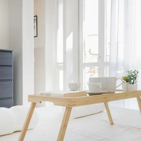 Easylife - - Commenda 25 - Porta Romana