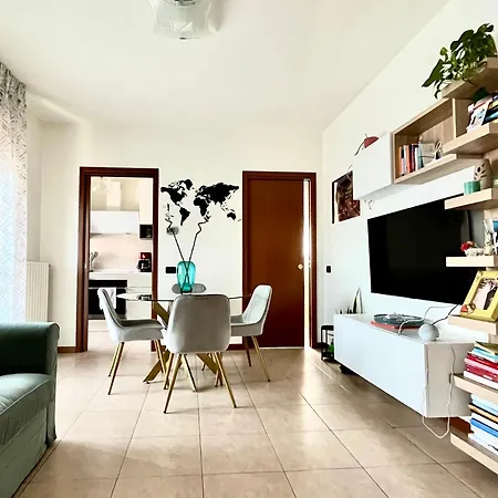 Apartment Panda Certosa Milan
