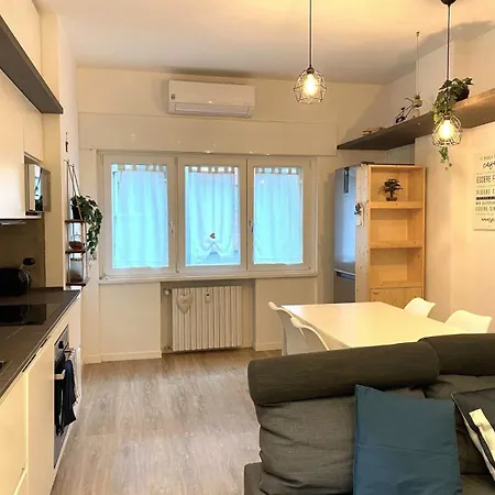 Daire Viale Monza 177 - Cozy Flat Sesto San Giovanni