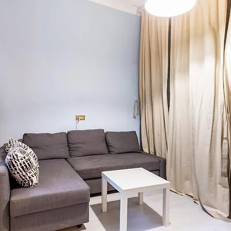 Apartment 12 Minutes From Duomo - Modern Loft *