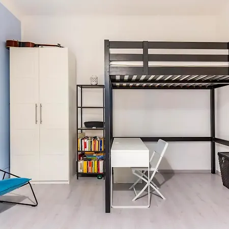 12 Minutes From Duomo - Modern Loft Milánó