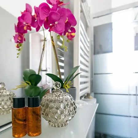 Daire Retreats Duomo Carrobbio Milano