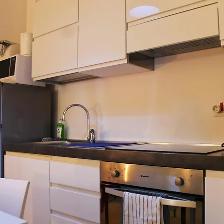 Yr - Navigli Apartamento