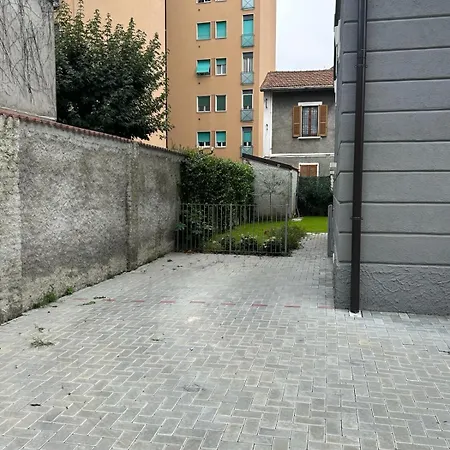 Apartment Dependance Dei Clerici Milan