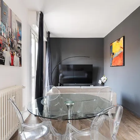 Apartament Favoloso Bilocale Con Terrazza Nel Cuore Di Mediolan
