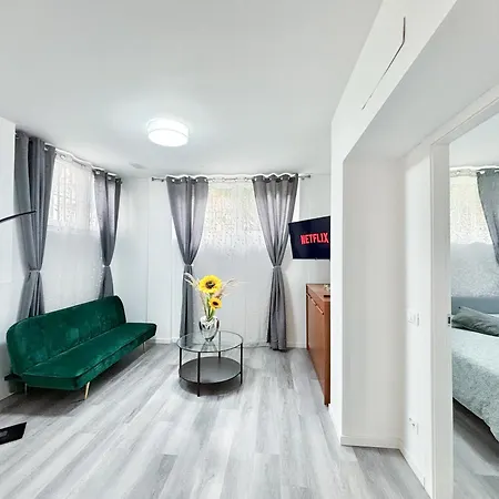 Ampio Bilocale {metro Affori - Ospedale Niguarda} Appartement Milan