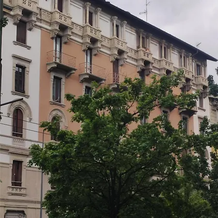 Apartment Giacomino Station
