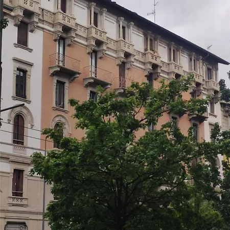 Апартаменты Giacomino Station