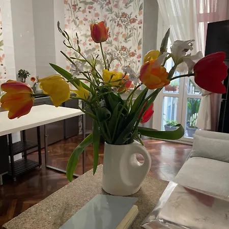 Milano Central Apartment *