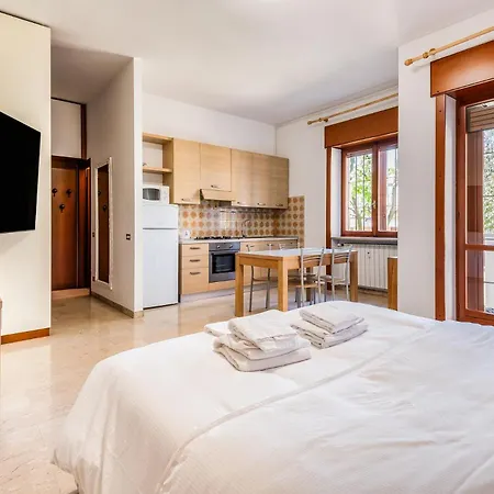 3pax Wifi- Via Tosi Apartman