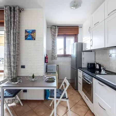 Brenta-fondazione Prada Free Parking & Terrace Apartment *