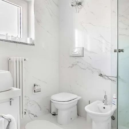 Apartment Jacuzzi Duomo - Free Parcking Ac Wi-fi *