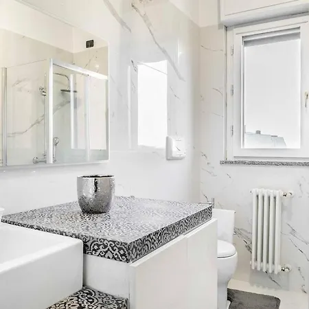 Jacuzzi Duomo - Free Parcking Ac Wi-fi