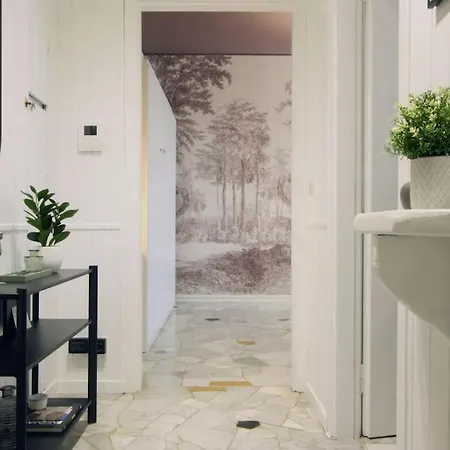 Primaticcio Metro E Aria Condizionata *