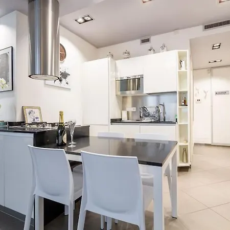 - Luxury Flat Near Duomo Appartement Milan