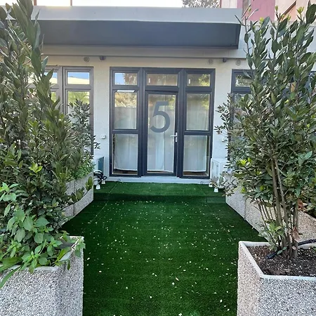 Apartment R6 Modern House - Metro M1 Duomo-nolo-centrale