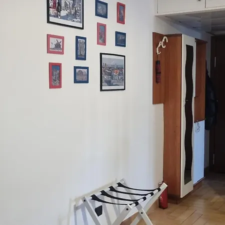 Apartment Metro