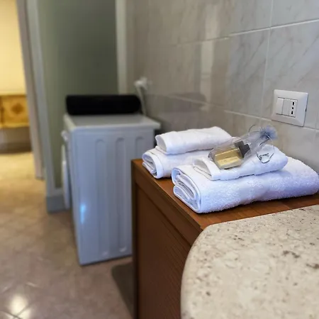 Atene House Appartament Zona Cimiano - 米兰