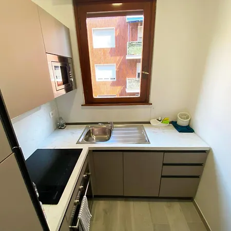 Atene House Appartament Zona Cimiano - * 米兰