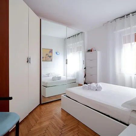 Xenia - Cozy Near Porta Romana * Milano