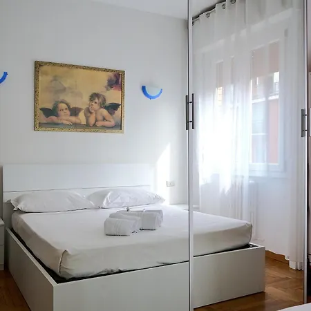 Xenia - Cozy Near Porta Romana Daire Milano