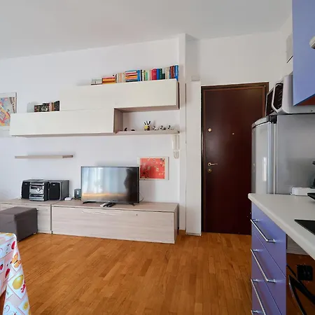 Xenia - Cozy Near Porta Romana * Milano