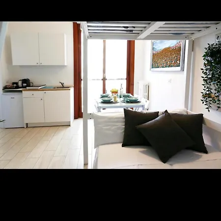 Apartment San Siro 10 Minuti Duomo Di Milan