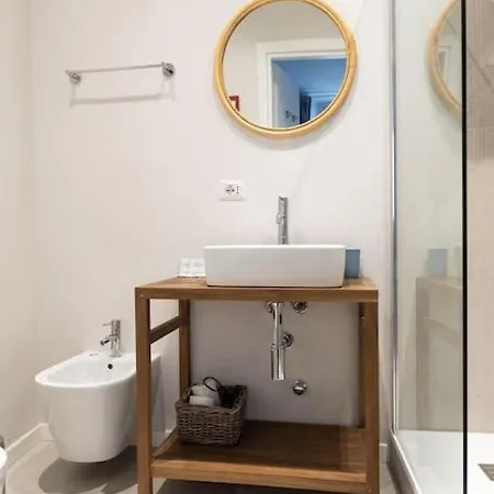 Youhosty - Ticinese 1 شقة ميلان