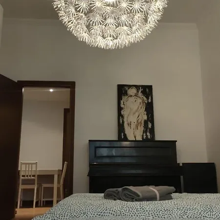 Apartment 3 Minutes On Foot From Duomo Big With 3 Bedroom *