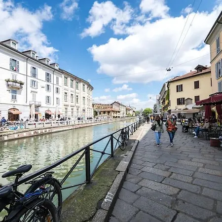 Wonderfull Two Floors Navigli Apartment Mailand