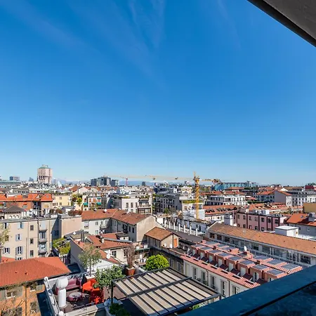 Brand New Beatrice D'este *