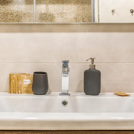 Apartament High-class Porta Venezia Flat Via Salvini *