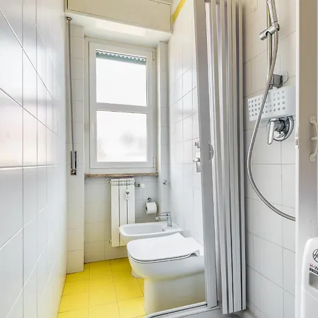 2 Pax Wi-fi Via Tartini 13c شقة *