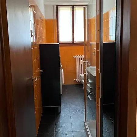 And Cosy Flat In Area Apartment