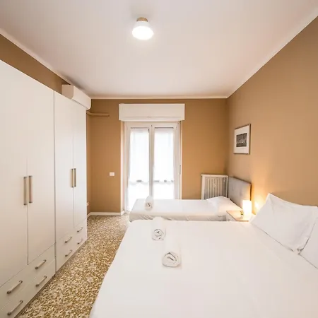 Shortmi Canonica Apartment *