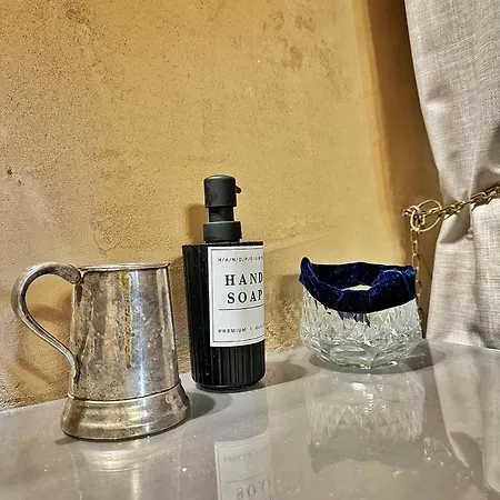 Navigli-porta Genova-musei Centrale *