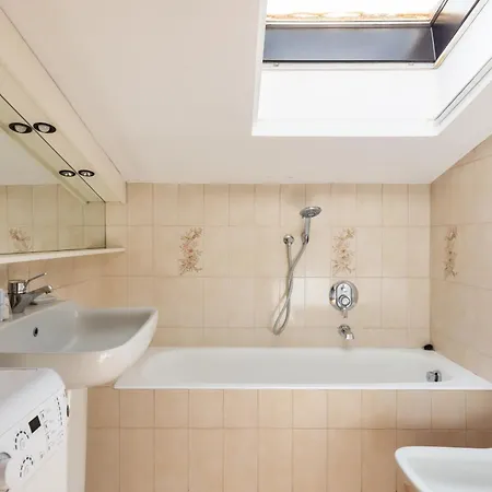 Elegante Bilocale Con Postazione Lavoro San Babila Apartmán Milán