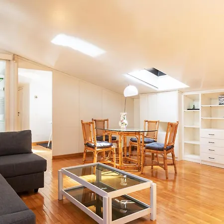 Elegante Bilocale Con Postazione Lavoro San Babila *