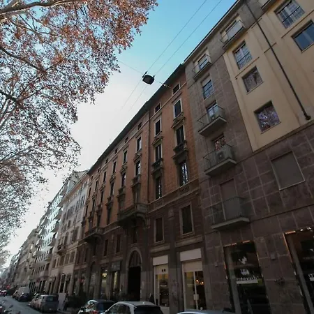 Апартаменты Hacca Collection 3-br Oasis In Porta Venezia