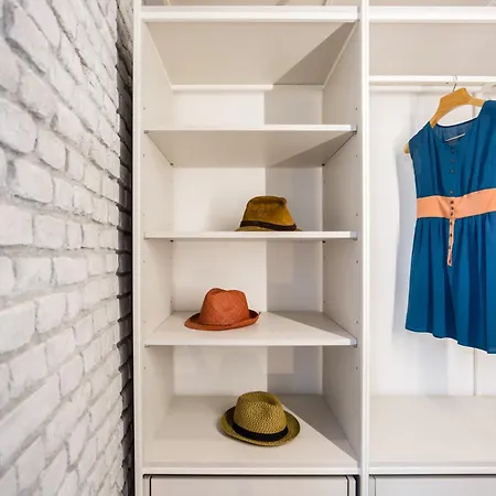 Апартаменты Stellar Design 2br Loft Next To Navigli & Duomo *