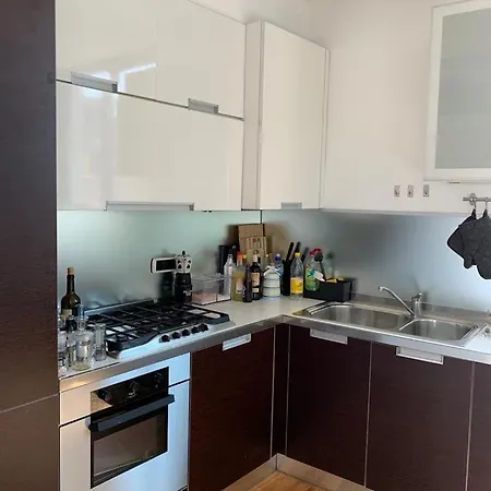 Corso Garibaldi Apartment