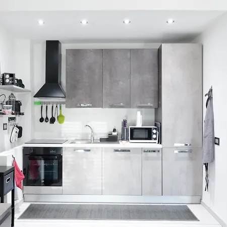 Apartament Moderno San Siro Mediolan