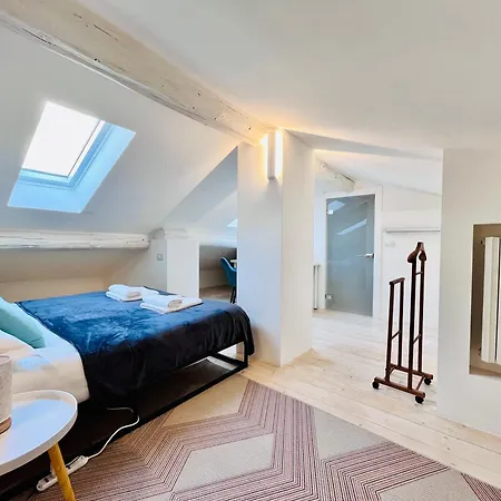 Riverside Loft Navigli - Spacious Two-bedroom شقة ميلان